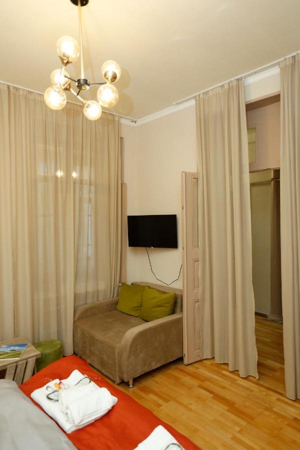 Old Tbilisi N&M Appartement Buitenkant foto