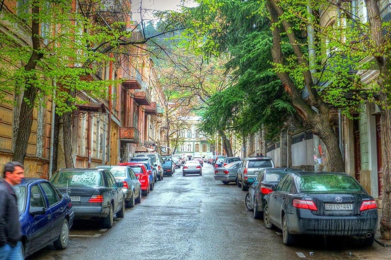 Old Tbilisi N&M Appartement Buitenkant foto