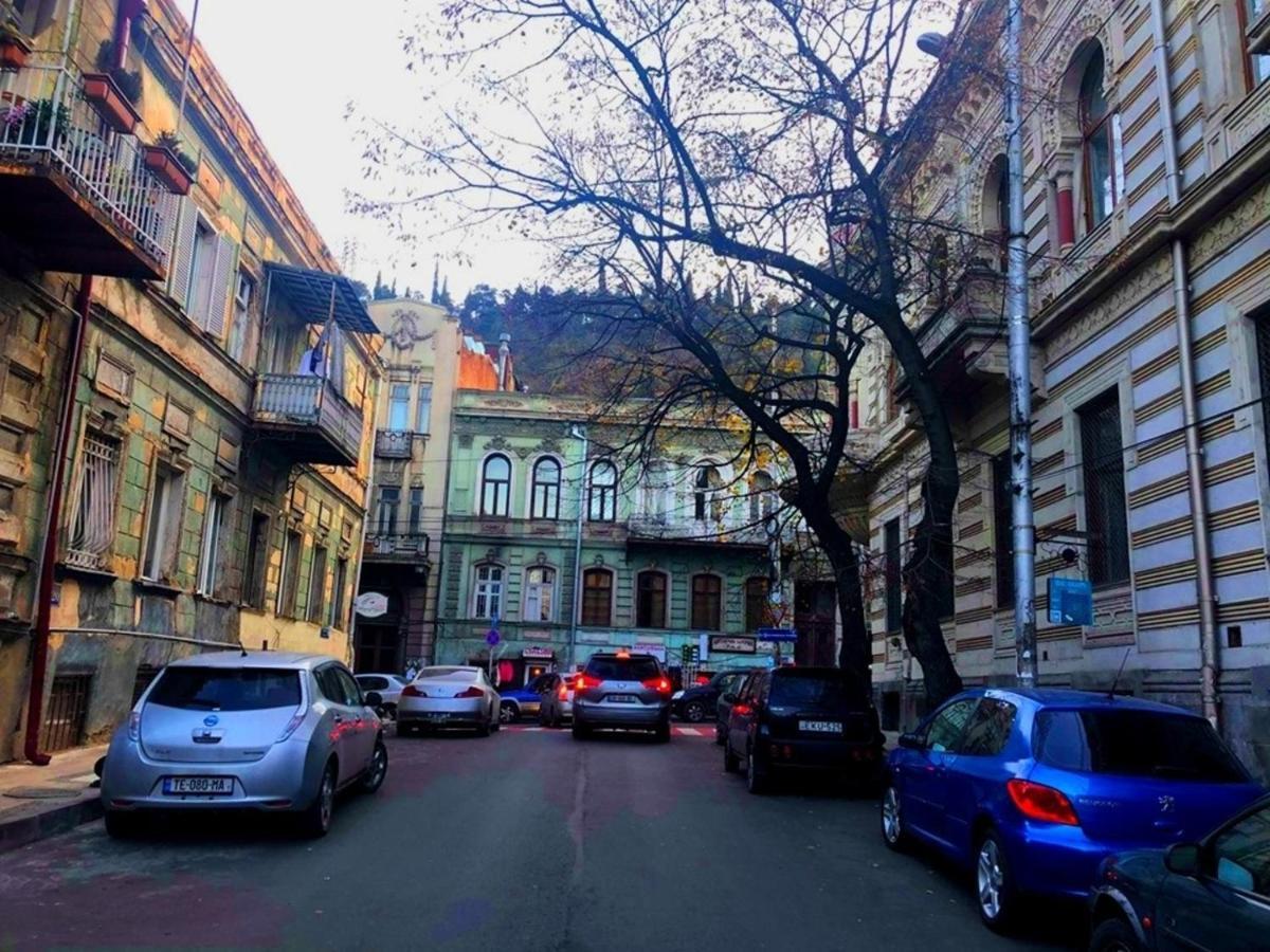 Old Tbilisi N&M Appartement Buitenkant foto